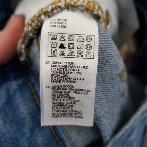 Forever 21 American Flag Jean Shorts Women Size 27 - Picture 4 of 4